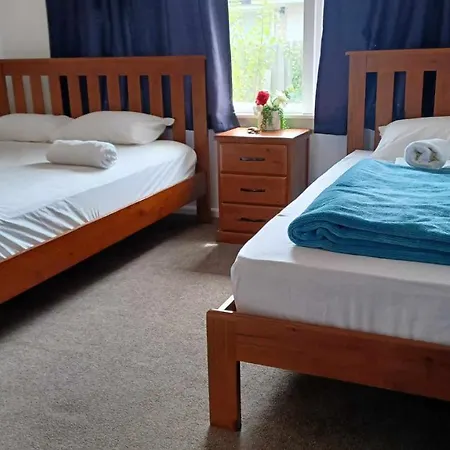 Homestay Triple Room, Near The City Center